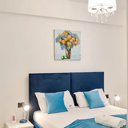 Blue Seven In Infinity * Mamaia