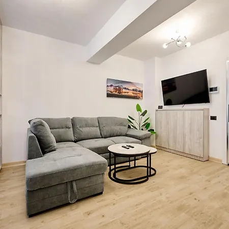 Apartment Blue Seven In Infinity