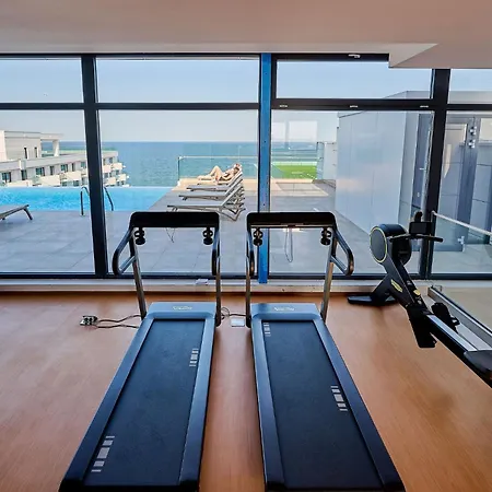 Blue Seven In Infinity Apartment Mamaia