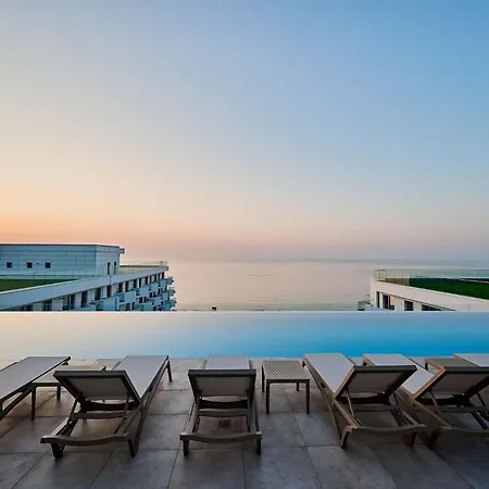 Blue Seven In Infinity Apartman