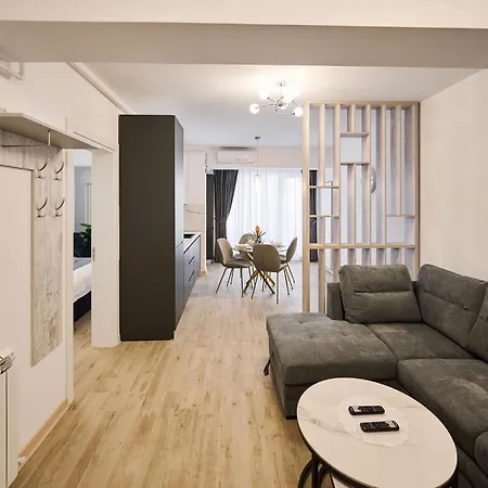 Blue Seven In Infinity Apartman *